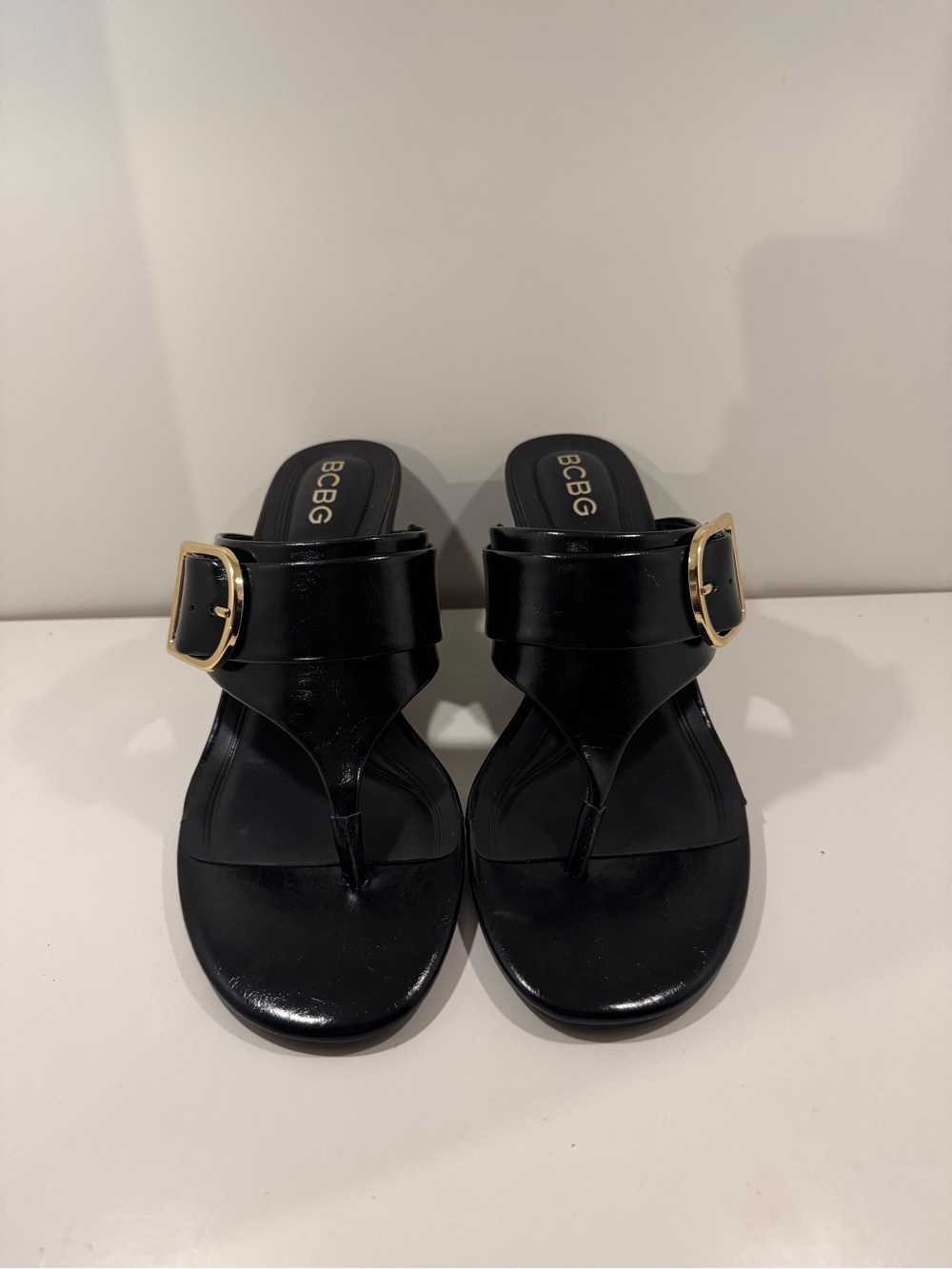 BCBG Black Thong Sandals with Gold Buckle